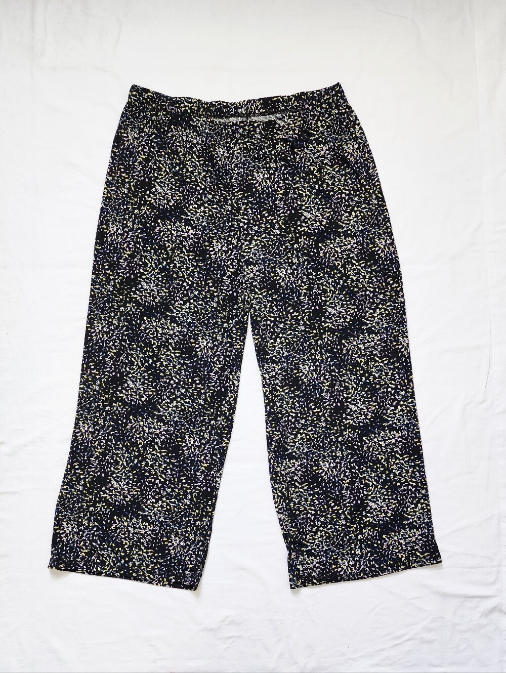East 5th XL Black Blue Confetti Print Pull-On Cropped Pants Stretch